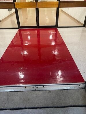 Commerical VCT Floor Strip & Wax in Milford, DE (1)