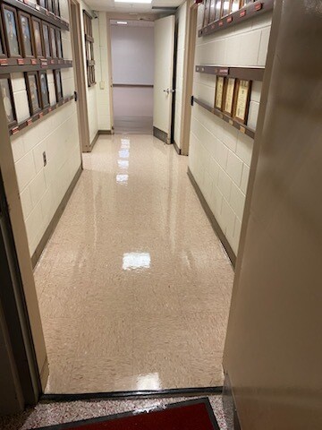 Commerical VCT Floor Strip & Wax in Milford, DE (5)